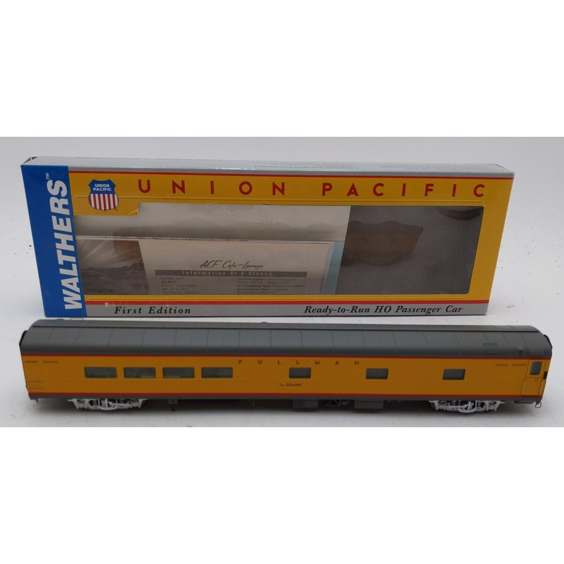Walthers 932-9550 HO Scale Union Pacific Cities Series ACF Caf-Lounge Car EX/Box