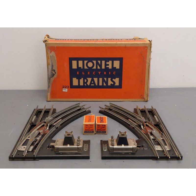 Lionel 223 Vintage Standard Gauge Left-Hand & Right-Hand Remote Switches – Pair VG/Box