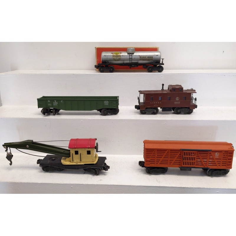 Lionel Vintage O Assorted Freight Cars:  6457, 3656, 2560, 6242 [5] VG