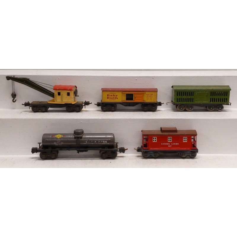 Lionel Vintage O Assorted Freight Cars: 657, 821, 1679, 2660, 2855 [5] VG