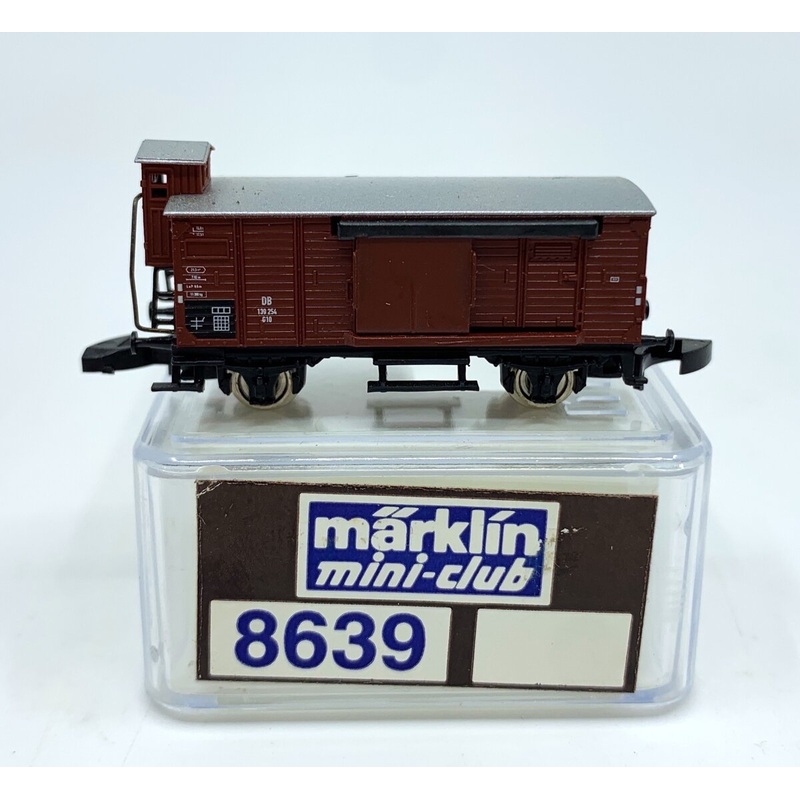Marklin 8639 Z Scale DB Sliding Door Boxcar with Brakeman’s Cabin LN/Box