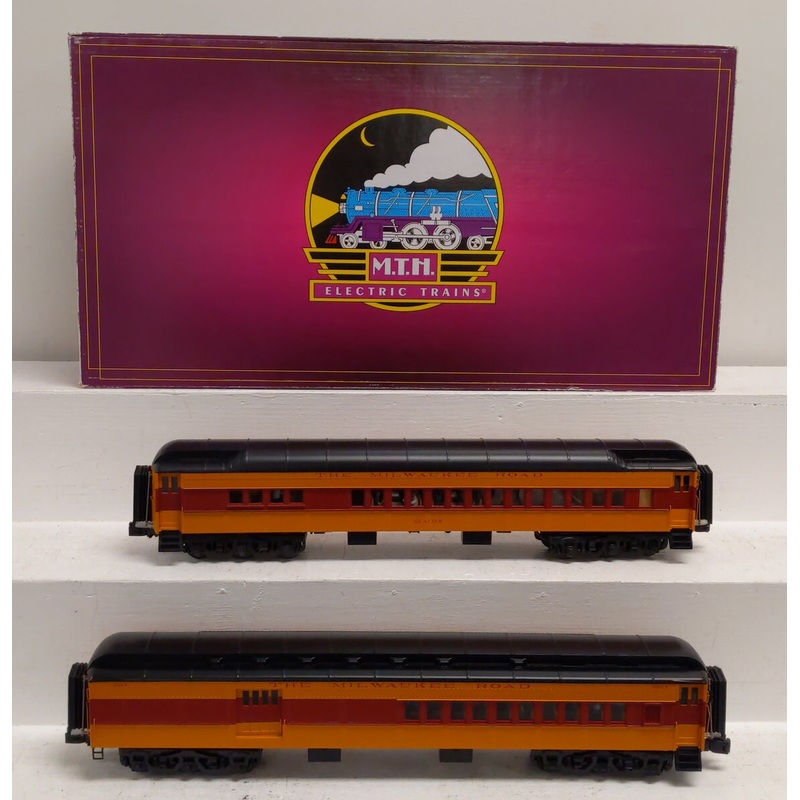 MTH 20-40075 O Milwaukee Road 70′ Madison Combine/Diner Passenger Set (Set of 2) LN/Box
