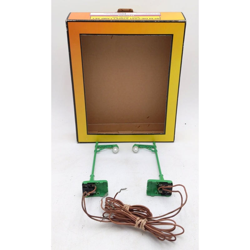 MTH 30-1032 O Die-Cast Street Lamp Set #64 EX/Box