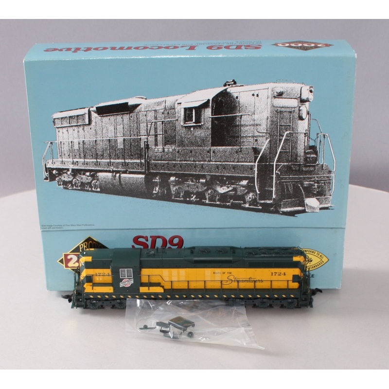 Proto 2000 21169 HO C&NW SD9 Diesel Locomotive w/ Dynamic Brake #1724 NIB