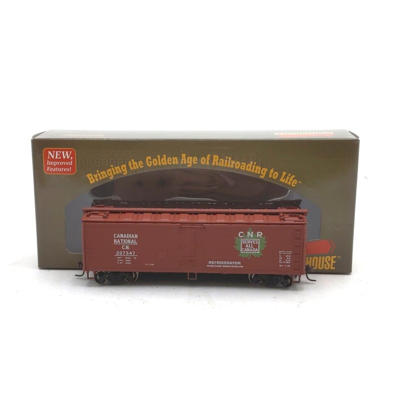 Roundhouse 85405 HO Scale Canadian National 40′ Wood Reefer #207247 NIB