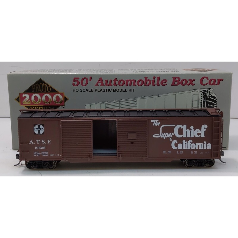 Proto 2000 8400 HO AT&SF 50′ Automobile Box Car # 10438 w/Dreadnaught Ends Kit