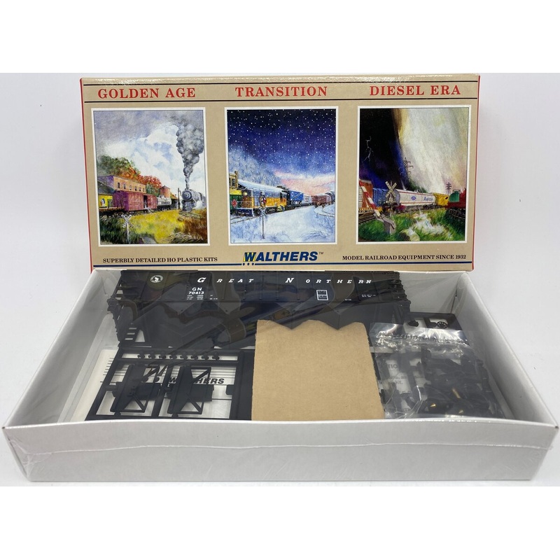 Walthers 932-4910 HO Great Northern 100 Ton Quad Hopper # 70413 Kit