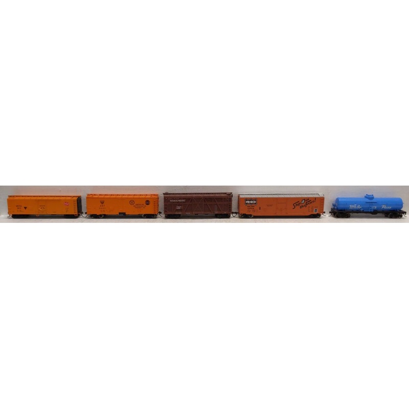 HO Scale Assorted Box and Tank Cars [5] VG