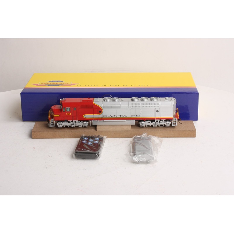 Athearn G67611 HO Scale Santa Fe FP45 Powered Diesel Locomotive w/ Sound #107 LN/Box