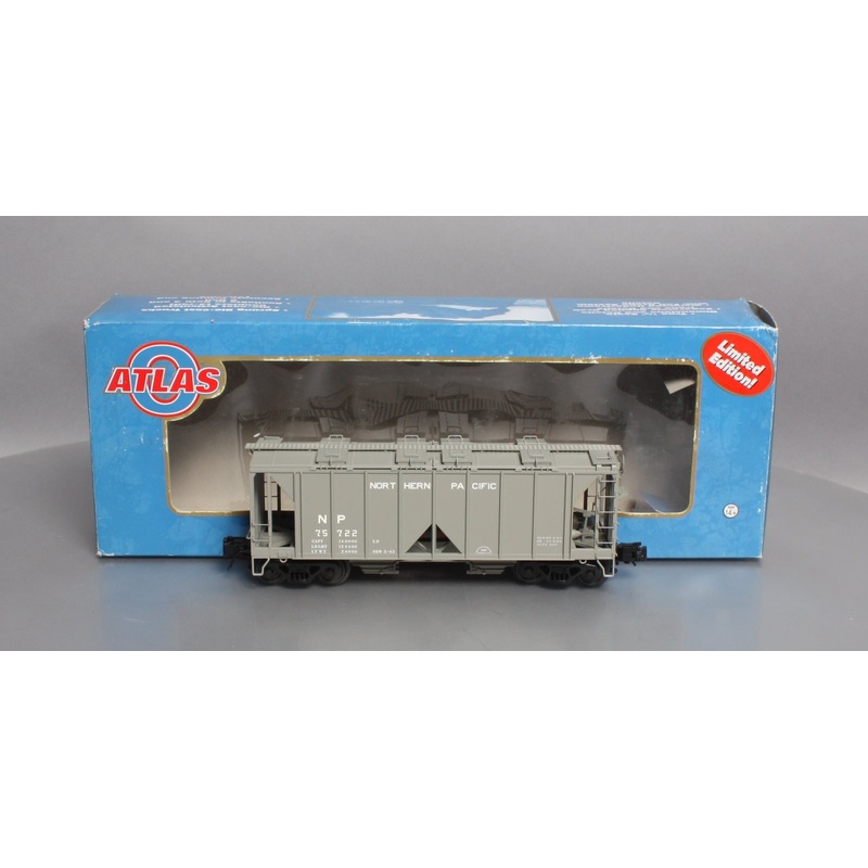 Atlas 8384-1 O Gauge Northern Pacific ACF 70 Ton Covered Hopper #75722 – 3 Rail LN/Box