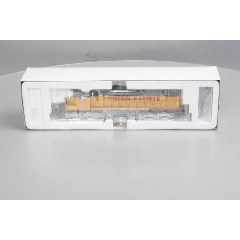 Atlas 9292 HO Scale Union Pacific SDP-35 Diesel Locomotive MT/Box