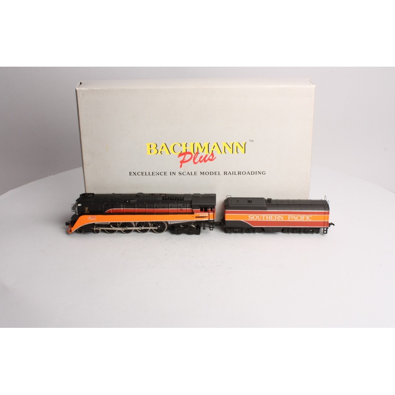 Bachmann 31301 HO Southern Pacific 4-8-4 GS-4 Daylight Steam Locomotive EX/Box