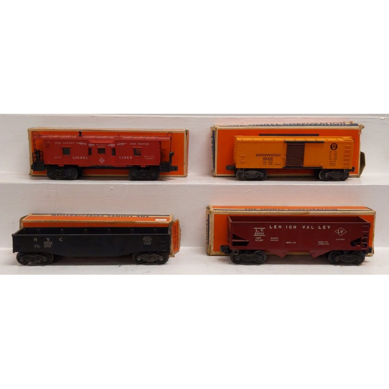 Lionel Vintage O Assorted Freight Cars: 2454, 6456, 6462, 6517 [4] VG/Box