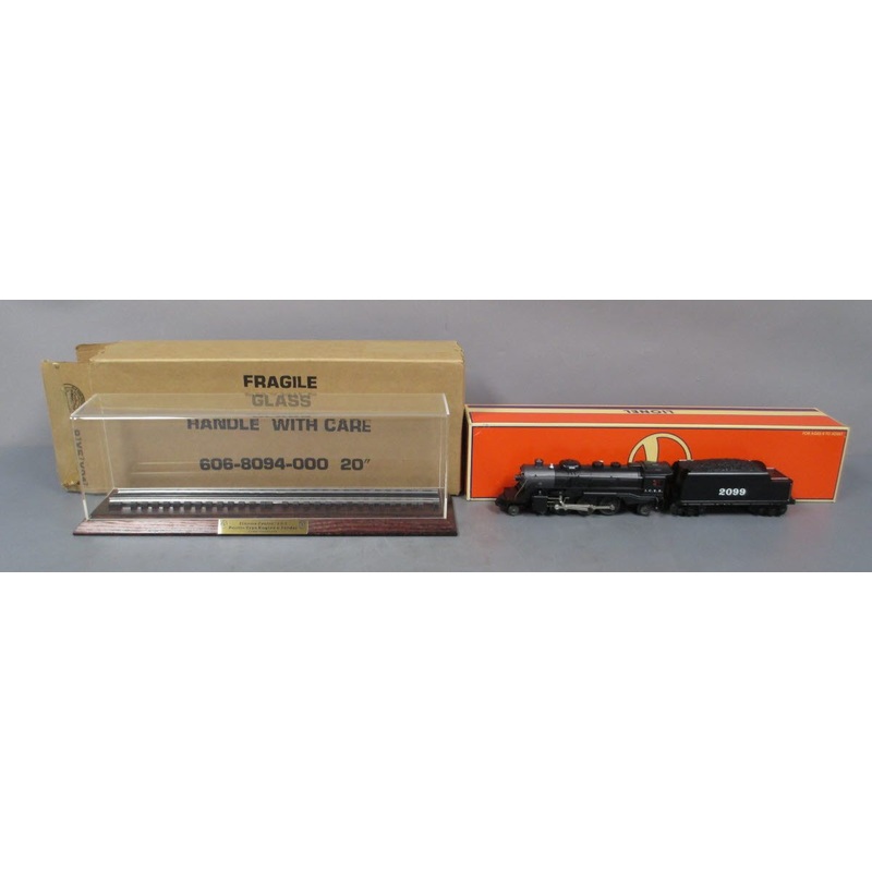 Lionel 6-18669 O Illinois Central 4-6-2 Steam Loco & Tender #2099 w/ Display LN/Box