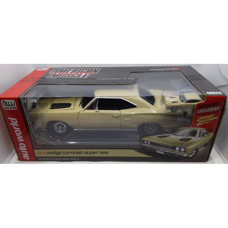 Auto World 1969 Dodge Coronet Super Bee 1:18 W/Bonus Mini Car Die Cast