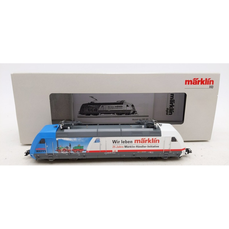 Marklin 39374 HO German Electric Express Locomotive Class 101 LN/Box