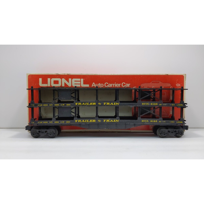 Lionel 6-9123 O Gauge Chesapeake and Ohio 3-Tier Auto Carrier Car EX/Box