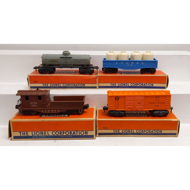 Lionel O Gauge Vintage Assorted Freight Cars 6119-50, 1004, 1005, 6112-85 [4] VG/Box