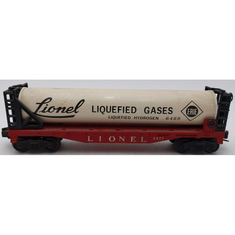 Lionel 6477 Vintage O Bulkhead Car w/ Liquefied Gases Cylinder VG