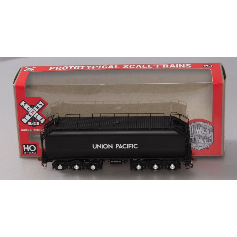 Scale Trains SXT30018 HO Scale Union Pacific Early Water Tender #907853 EX/Box