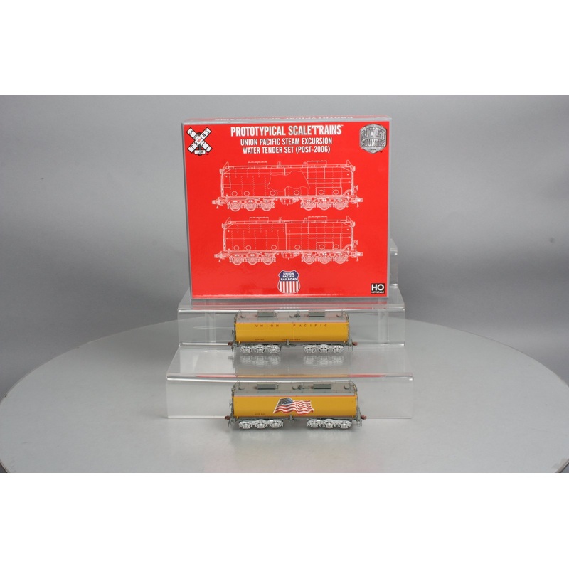 Scale Trains SXT30019 HO Union Pacific Steam Excursion Water Tender Set #809/814 LN/Box