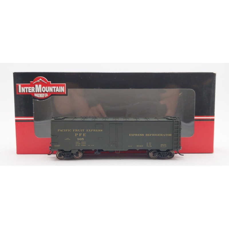 InterMountain 46712P-01 HO Scale Pacific Fruit Express Refrigerator Car #905 EX/Box