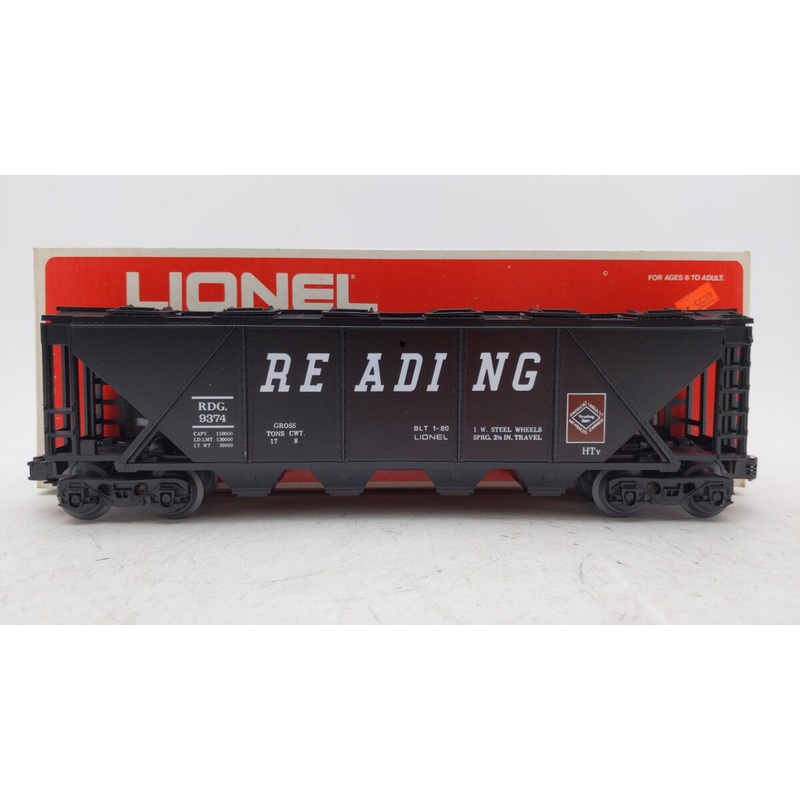 Lionel 6-9374 O Gauge Reading 4-Bay Covered Hopper EX/Box