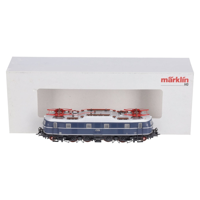 Marklin 39680 HO DB BR E 18 Era III Electric Locomotive LN/Box