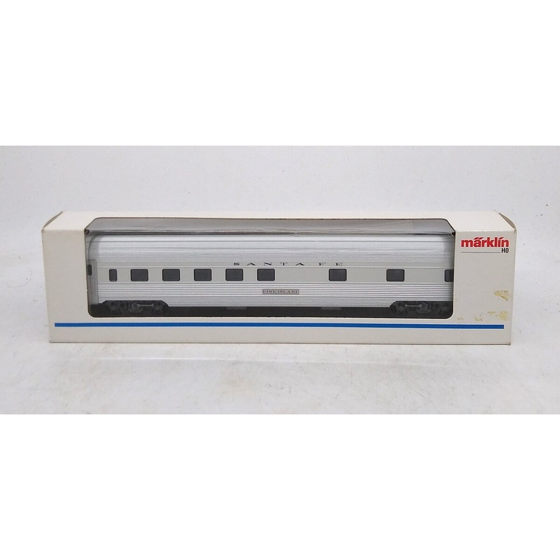 Marklin 43602 HO Scale Sante Fe Pine Island Streamliner Sleeper Car LN/Box