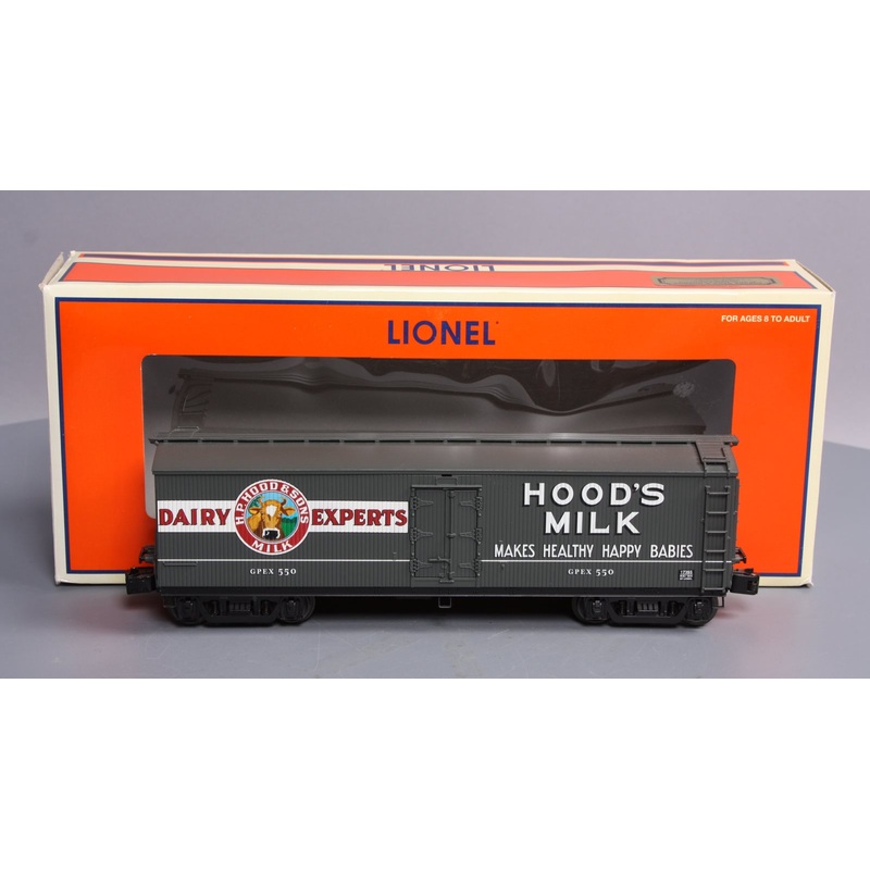Lionel 6-17355 O Gauge Hood’s Milk Car #550 LN/Box