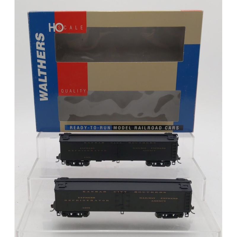 Walthers 932-25489 HO KCS 50′ GACX Wood Express Reefer (Set of 2) LN/Box