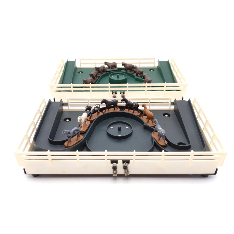 Lionel O Gauge Operating Horse Car Corral Platforms: 6-9224 & 3356 [2] VG