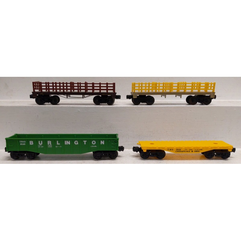 Lionel Assorted O Gauge Freight Cars [4] VG