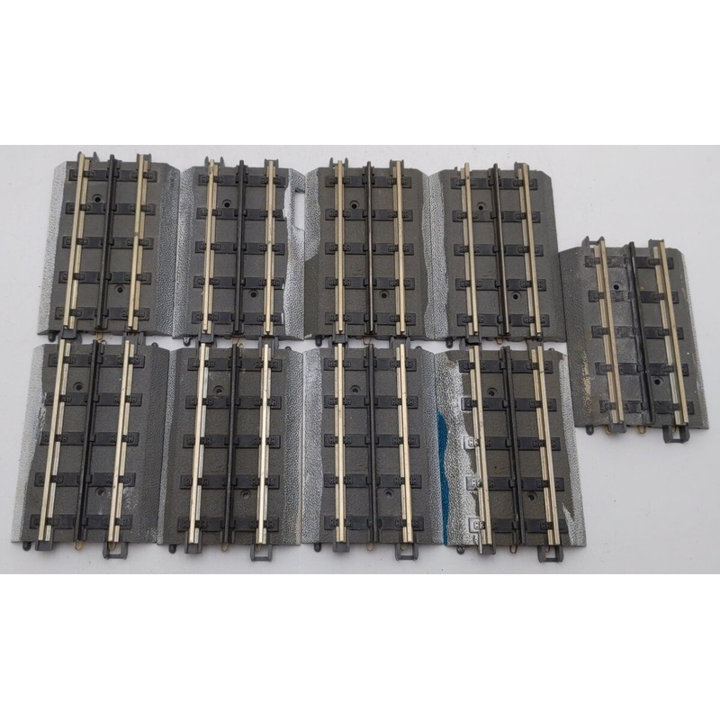 MTH 40-1017 RealTrax 4.25 Track Section (9) EX