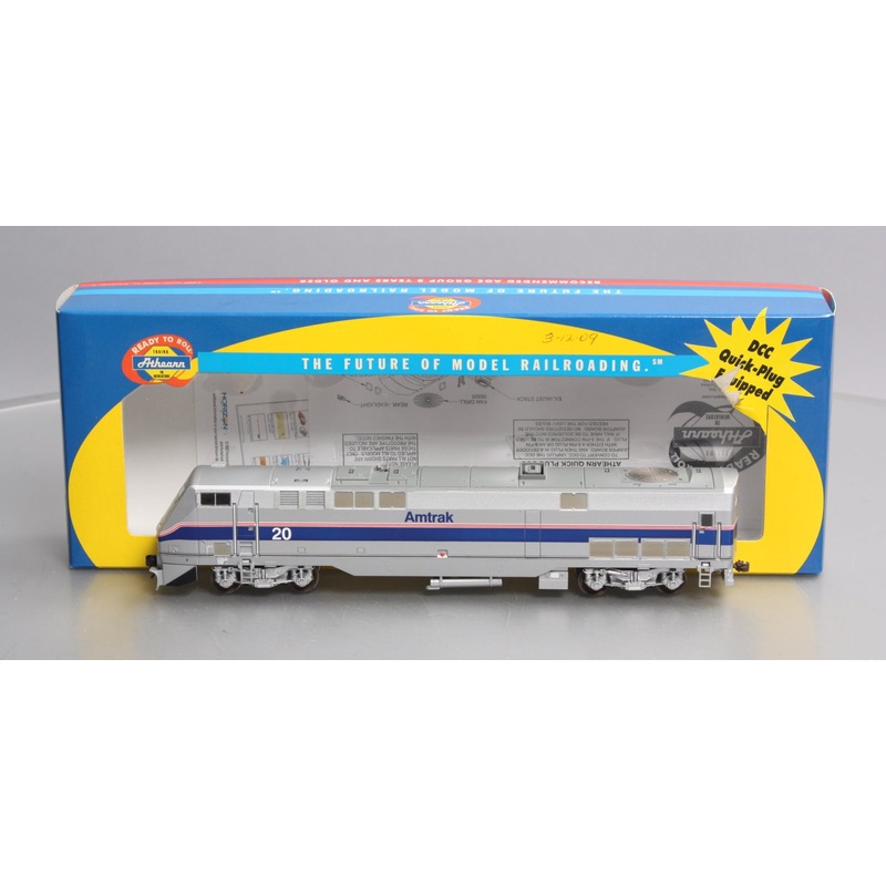 Athearn 94189 HO Amtrak P-42 Diesel Locomotive #20 NIB