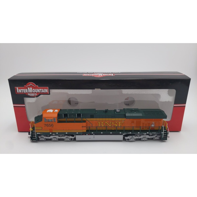 InterMountain 49721S-05 HO Scale ES44DC Diesel Locomotive #7656 W/DCC LN/Box