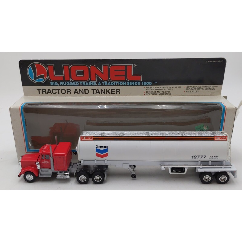 Lionel 6-12777 O Gauge Red Truck Chevron Tractor & White Tanker EX/Box