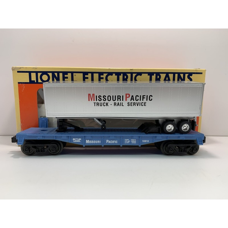 Lionel 6-16910 O Gauge Missouri Pacific Flatcar with Trailer LN/Box