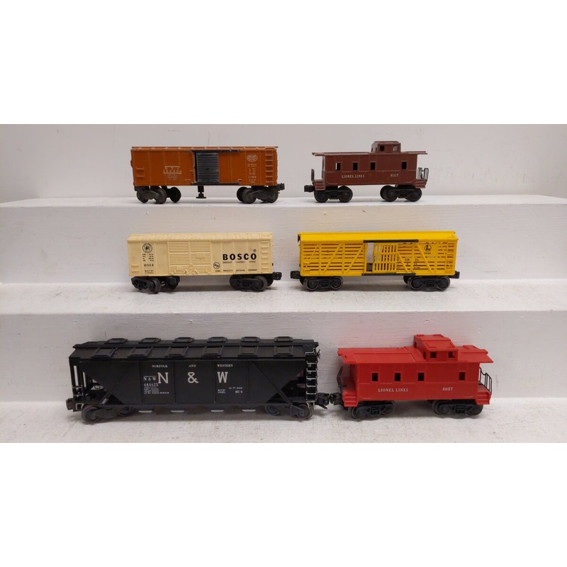 Lionel O Gauge Vintage Assorted Freight Cars [6] VG