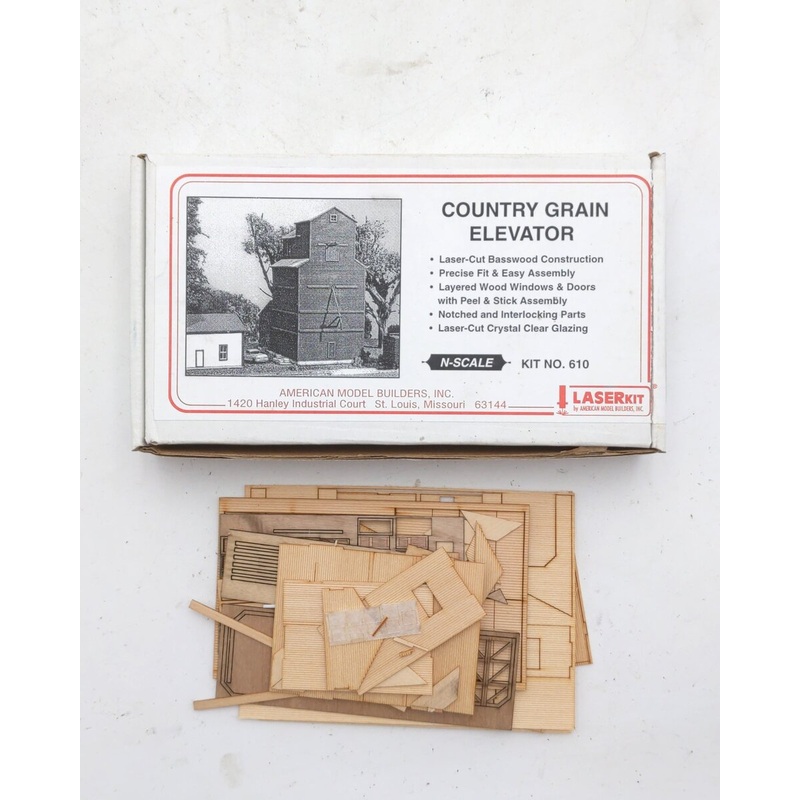 American Model Builders 610 N Scale Laser Art Country Grain Elevator Kit EX/Box