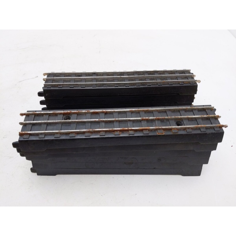 Lionel 0062 OO Gauge Straight Track Sections [11]