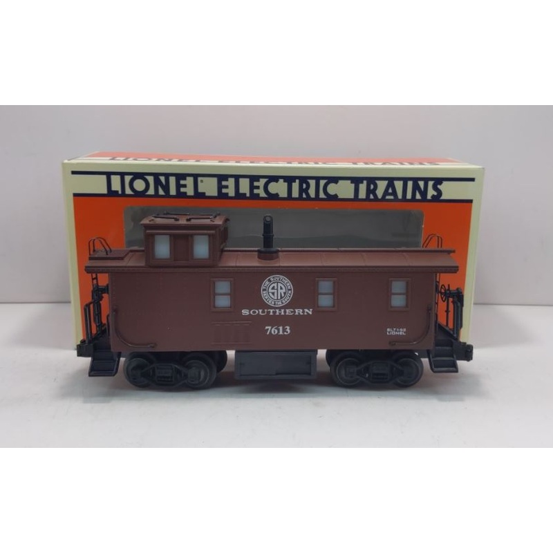 Lionel 6-17613 O Gauge Southern Steelside Caboose w/ Smoke #7613 LN/Box