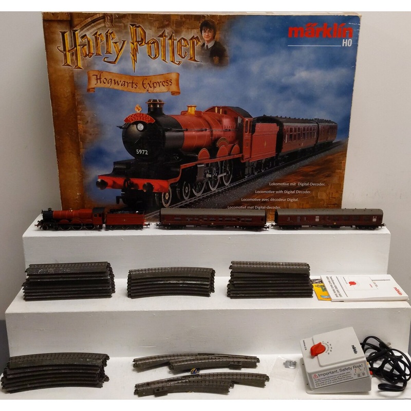 Marklin 29550 HO Scale Hogwarts Express Steam Passenger Train Set EX/Box