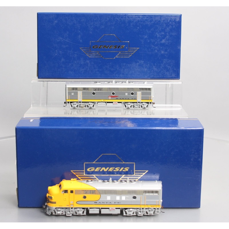 Athearn G22330 HO Santa Fe F7A/F3B Diesel Locomotive w/DCC & Sound #304L, #319B NIB