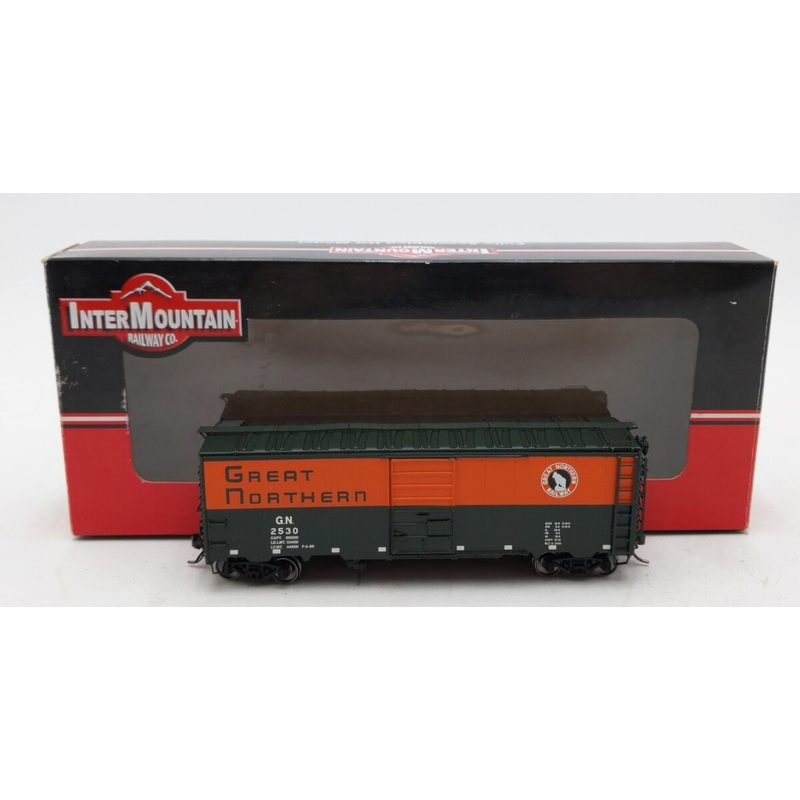 Intermountain 46012-16 HO Scale Great Northern 40′ Panel Boxcar #2530 LN/Box