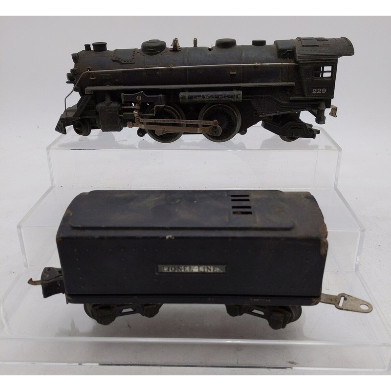 Lionel 229 Vintage O 2-4-2 Prewar Steam Locomotive with 2689W Tender