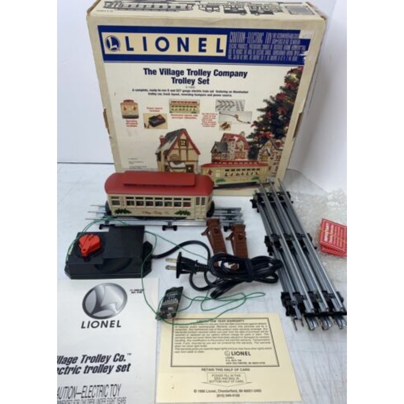 Lionel 6-11809 O Gauge The Village Trolley Christmas Train Set LN/Box