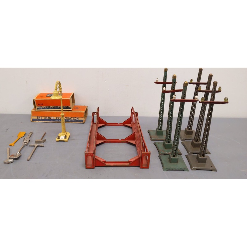Lionel O Vintage Streetlamps, Poles, Bridge & Tool Set: 270 58, 60, 812T [9] VG