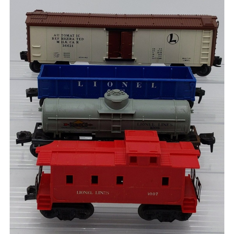 Lionel Post-War Assorted O Vintage Freight Cars [4]