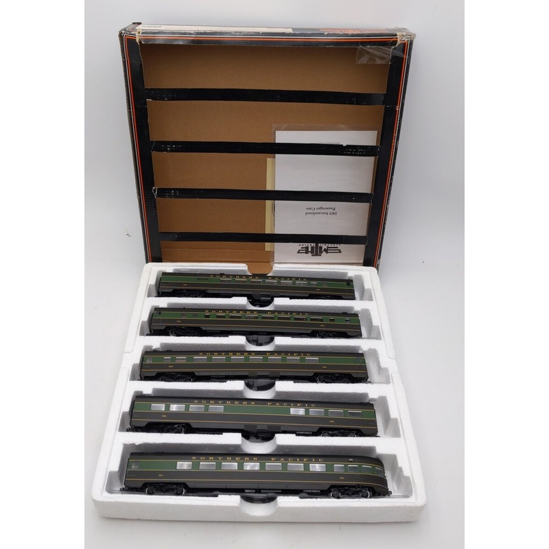 MTH 81-60008 HO Northern Pacific Smooth Passenger Car Set (Set of 5) LN/Box